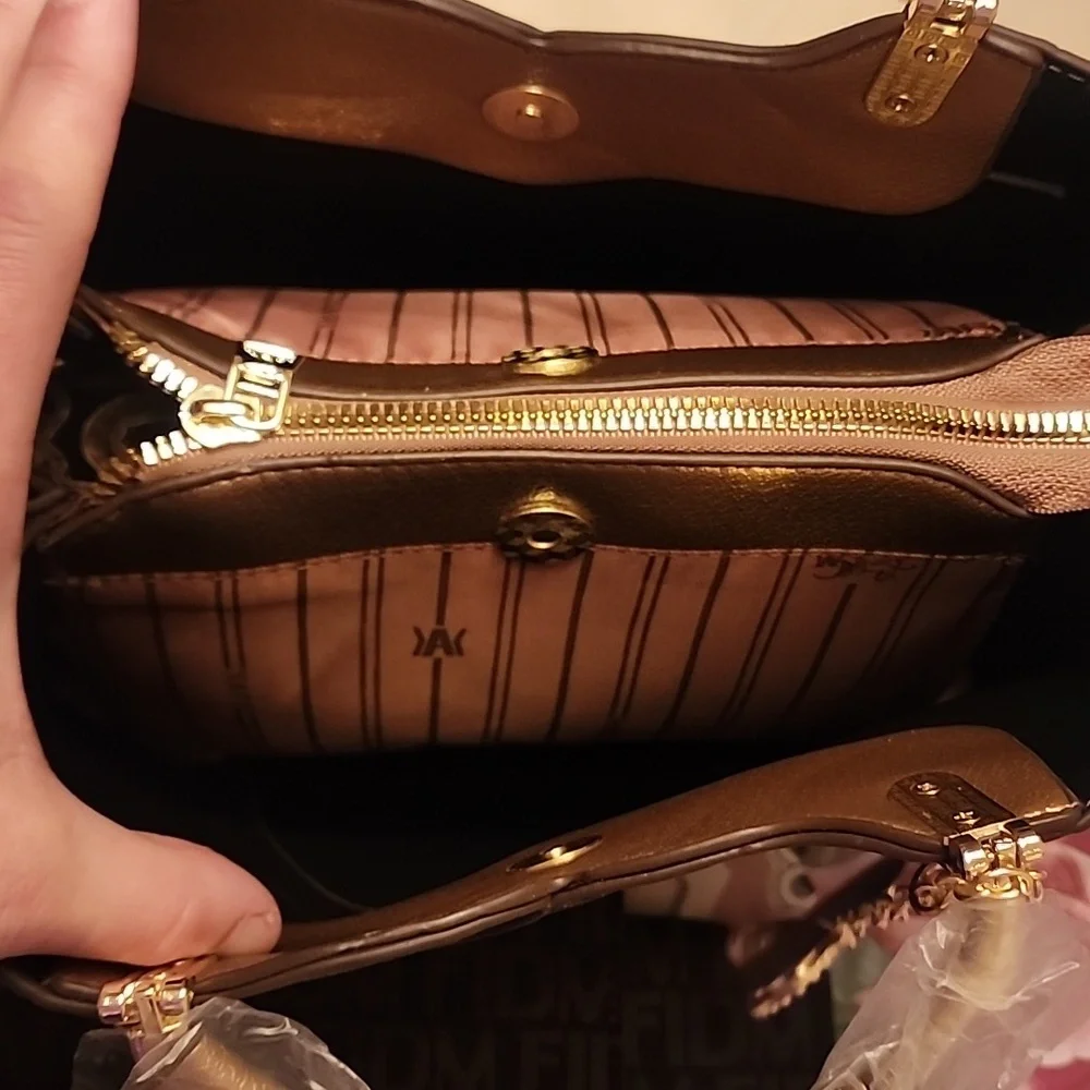 This Year's popular Large capacity Classic Women's casual Tote Bag, High-end